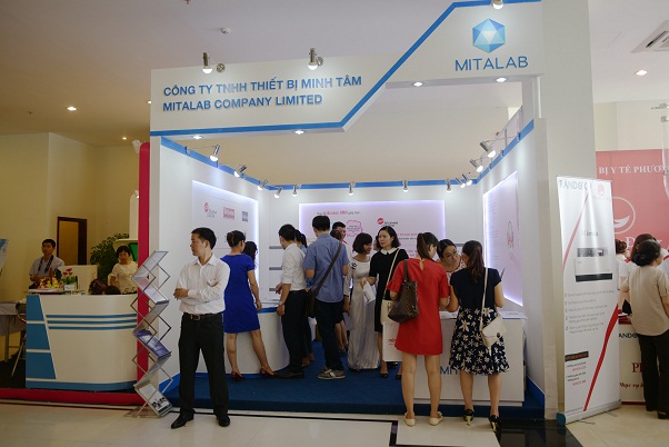 Minh Tâm tài trợ Kim cương cho Hội nghị sinh hóa toàn quốc 2016