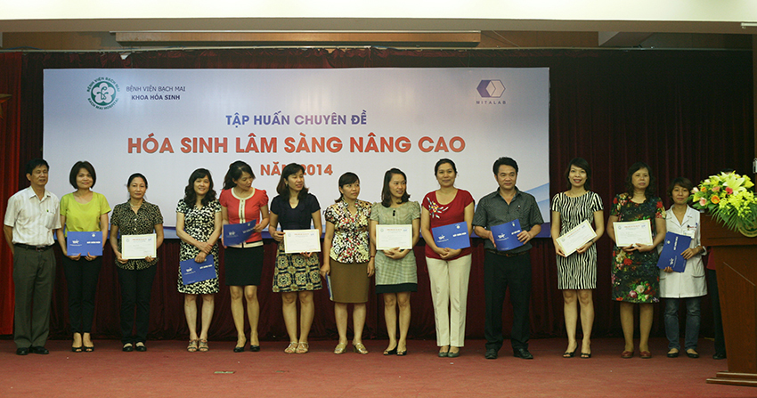 BV Bạch Mai hợp tác với Minh Tâm tổ chức thành công Tập huấn chuyên đề hóa sinh lâm sàng nâng cao 2014