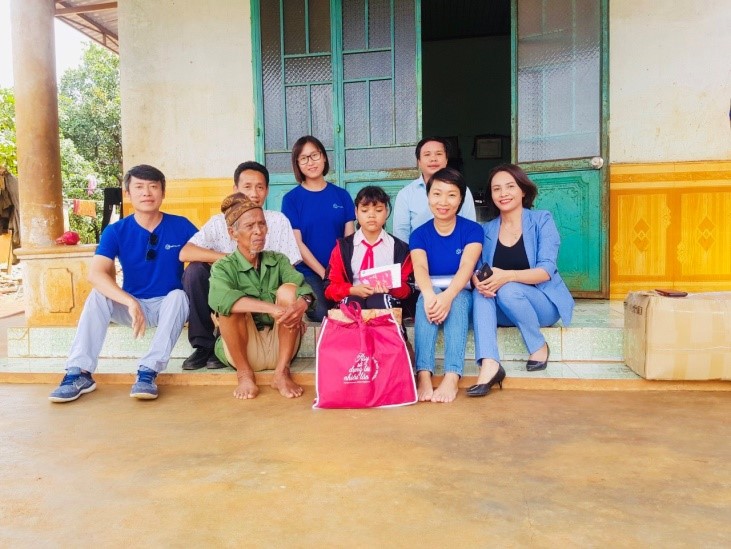 ĐOÀN THIỆN NGUYỆN MITALAB CHI NHÁNH TP.HCM ĐẾN VỚI CÁC EM NHỎ TỈNH GIA LAI