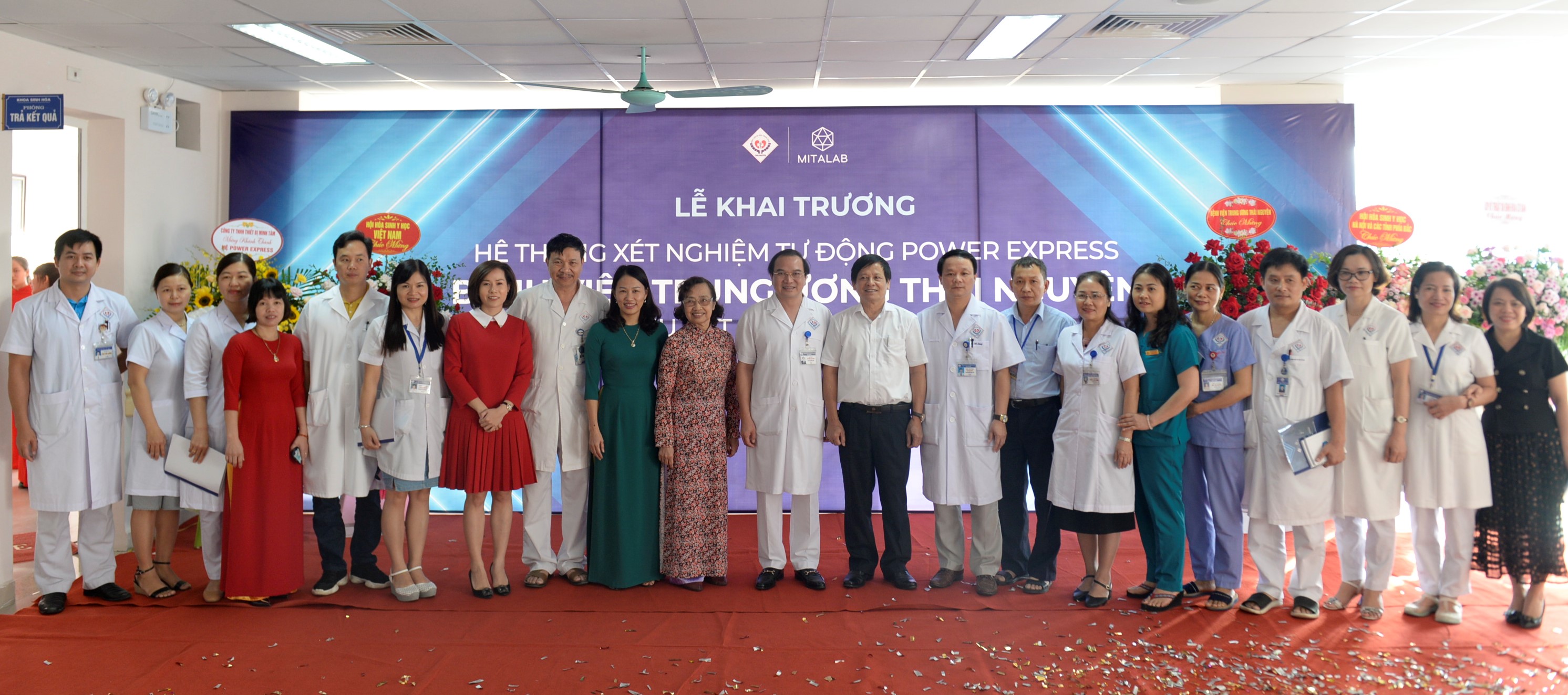 KHAI TRƯƠNG HỆ THỐNG XÉT NGHIỆM POWER EXPRESS TẠI BỆNH VIỆN TRUNG ƯƠNG THÁI NGUYÊN
