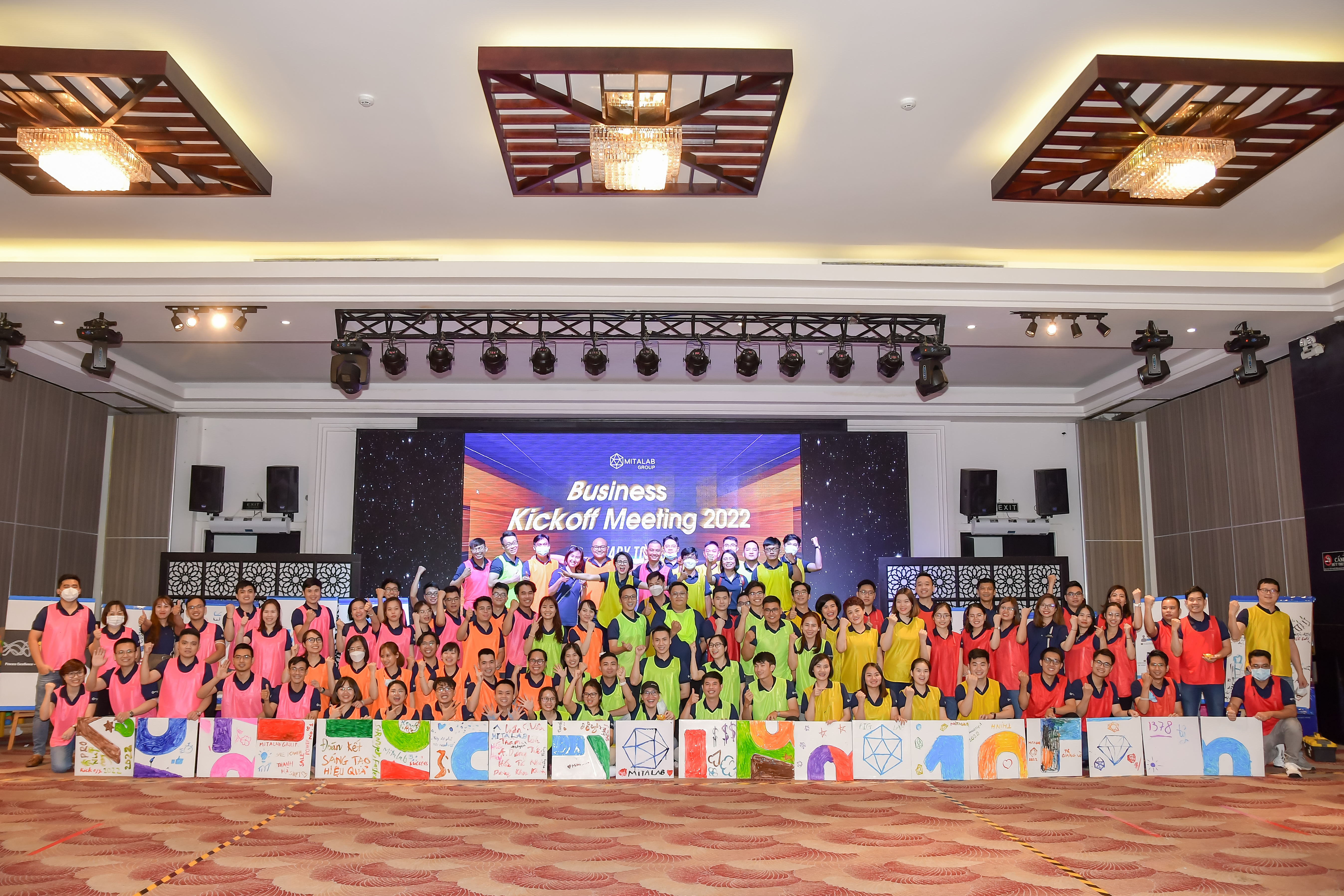 MITALAB TỔ CHỨC THÀNH CÔNG CHƯƠNG TRÌNH KICK OFF KHỐI KINH DOANH TOÀN QUỐC NĂM 2022