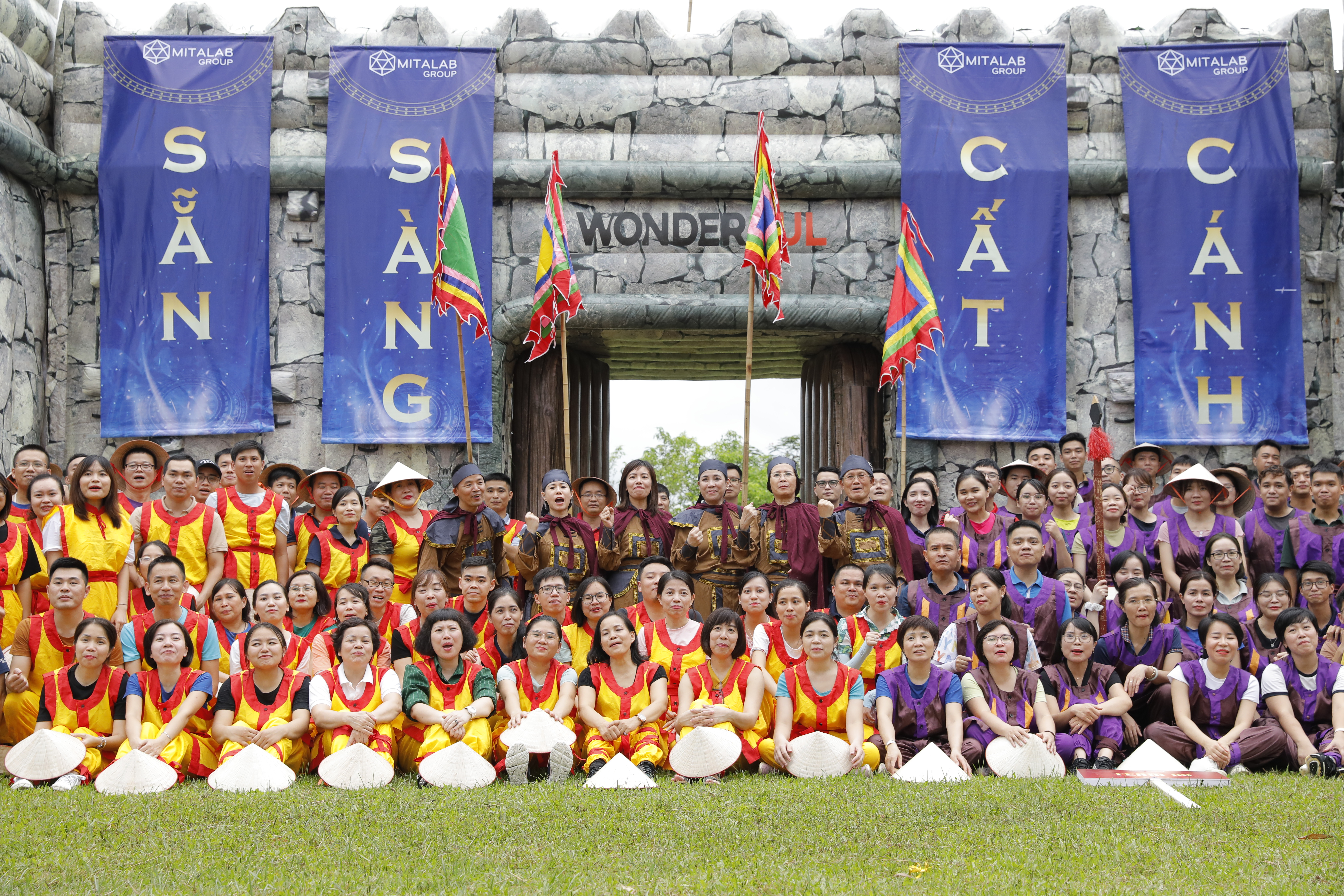 CHƯƠNG TRÌNH TEAM BUILDING 2022 – HÀO KHÍ MINH TÂM VỚI KHÚC CA KHẢI HOÀN RỰC RỠ