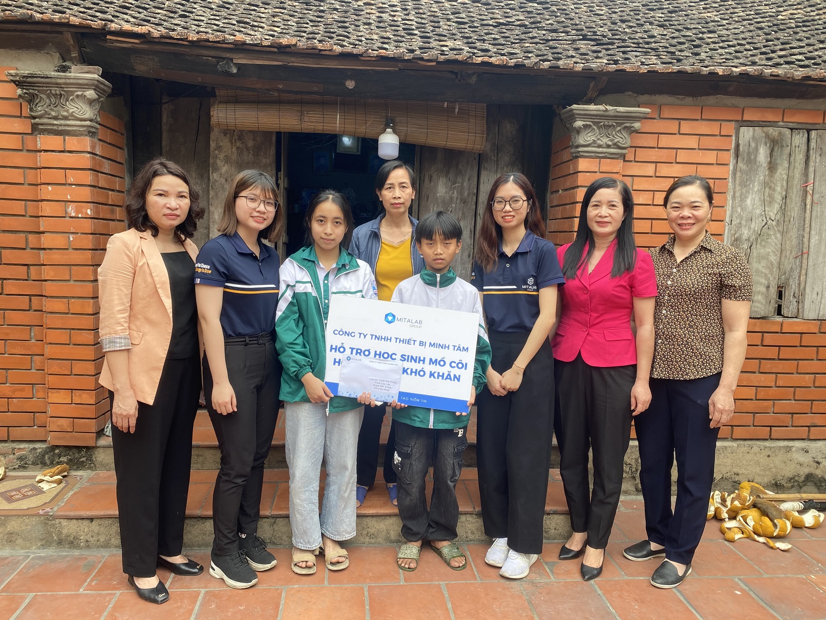 SỐNG LÀ CHO, ĐÂU CHỈ NHẬN RIÊNG MÌNH – CHUYẾN HÀNH TRÌNH THIỆN NGUYỆN ĐẾN VỚI MẢNH ĐẤT BẮC NINH