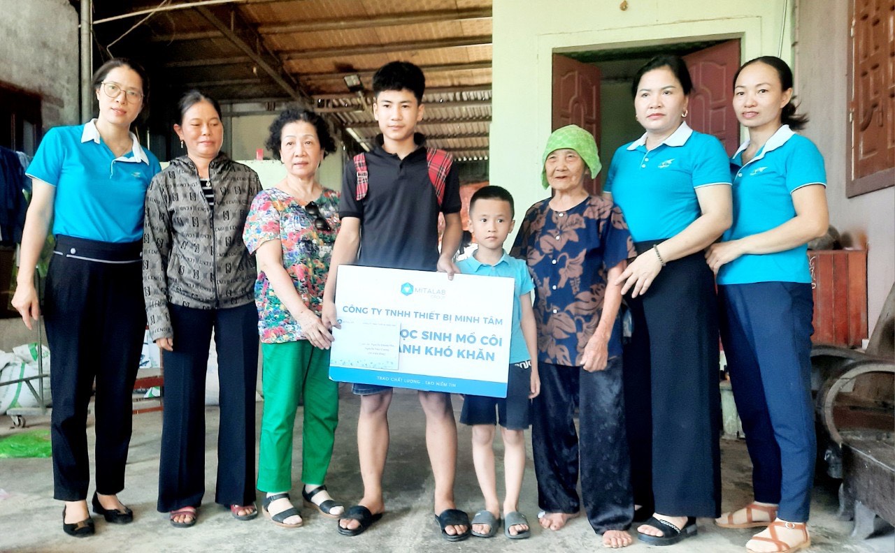 MẶT TRỜI TRONG TRÁI TIM HỒNG – CÙNG NỐI VÒNG TAY LỚN ĐẾN VỚI TỈNH NGHỆ AN TRONG HÀNH TRÌNH KẾT NỐI YÊU THƯƠNG
