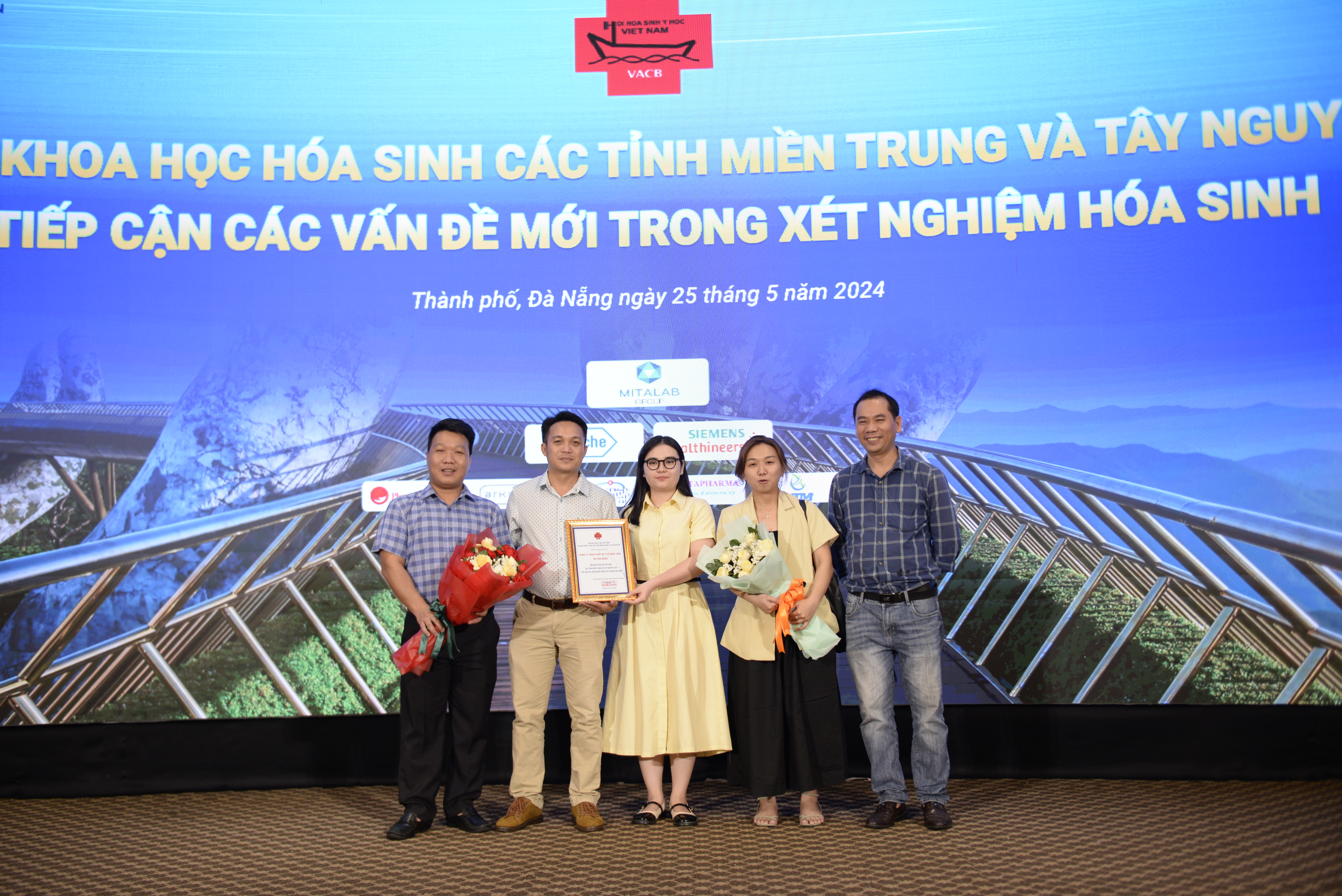 MITALAB ĐỒNG HÀNH CÙNG HỘI NGHỊ HÓA SINH Y HỌC MIỀN TRUNG & TÂY NGUYÊN