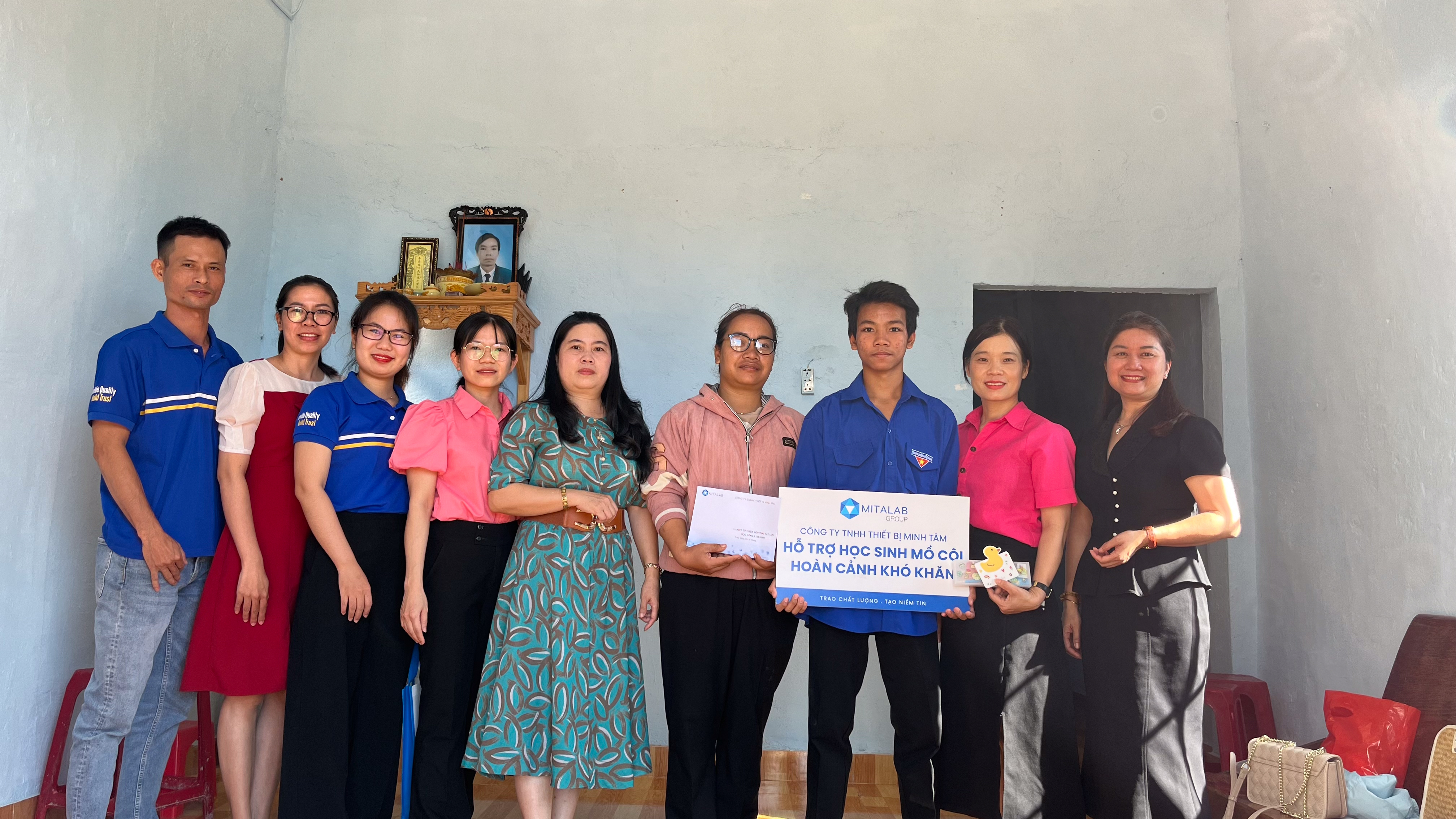ƯƠM MẦM TRI THỨC, TIẾP BƯỚC ĐẾN TRƯỜNG CHO CÁC EM NHỎ TỈNH ĐẮK NÔNG