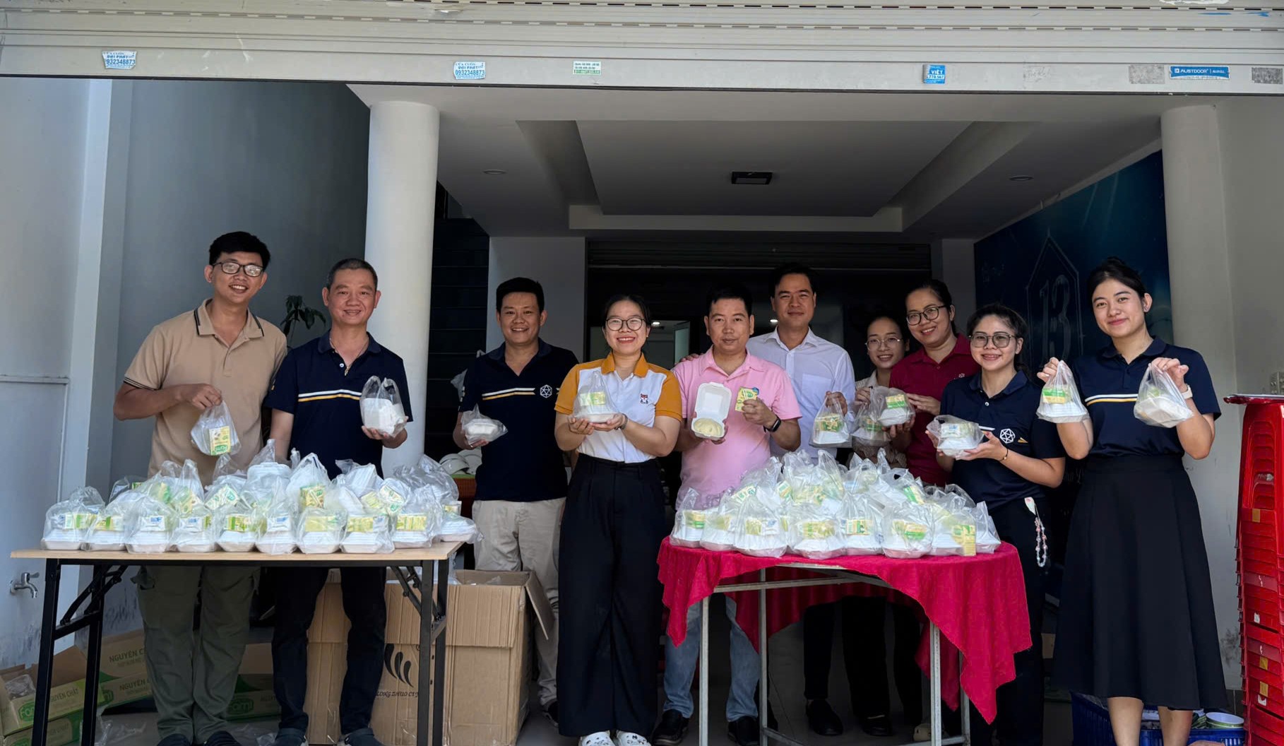 MITALAB VĂN PHÒNG ĐÀ NẴNG TRAO TẶNG 350 SUẤT BÁNH BAO & SỮA – LAN TỎA YÊU THƯƠNG MÙA VU LAN
