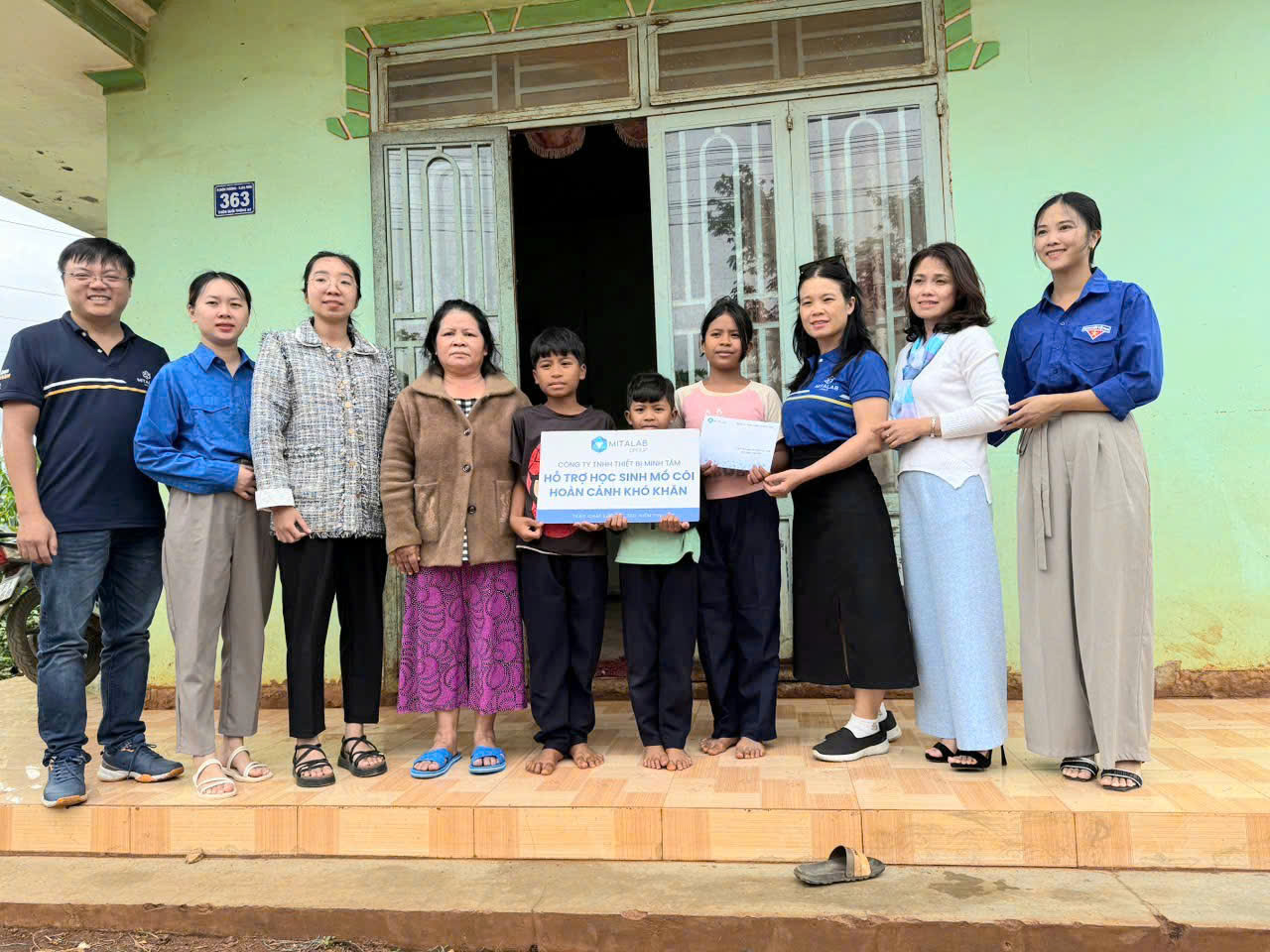 HÀNH TRÌNH THẮP SÁNG ƯỚC MƠ – SẺ CHIA YÊU THƯƠNG ĐẾN VỚI TỈNH LÂM ĐỒNG